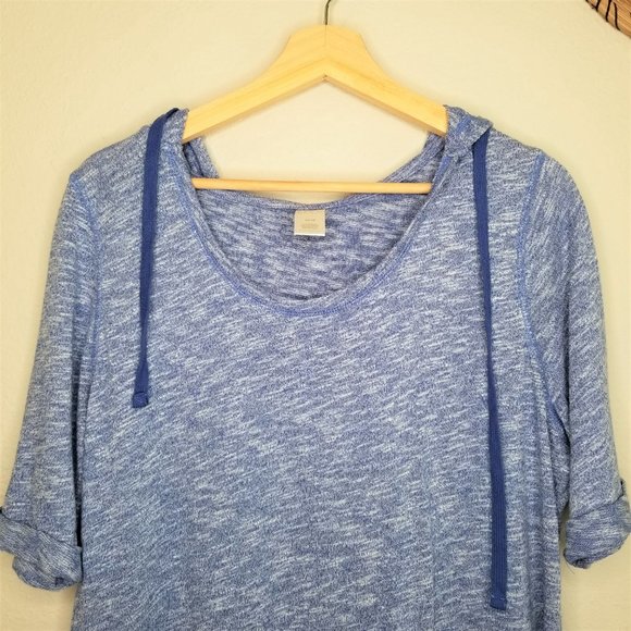 LIVI Active PLUS Asymmetrical Hem Active Hoodie - Picture 2 of 10